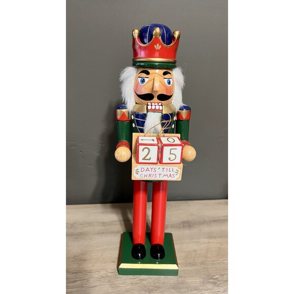 Christmas Countdown Wooden Nutcracker Holiday Decor Figurine Traditional Classic - Picture 1 of 11